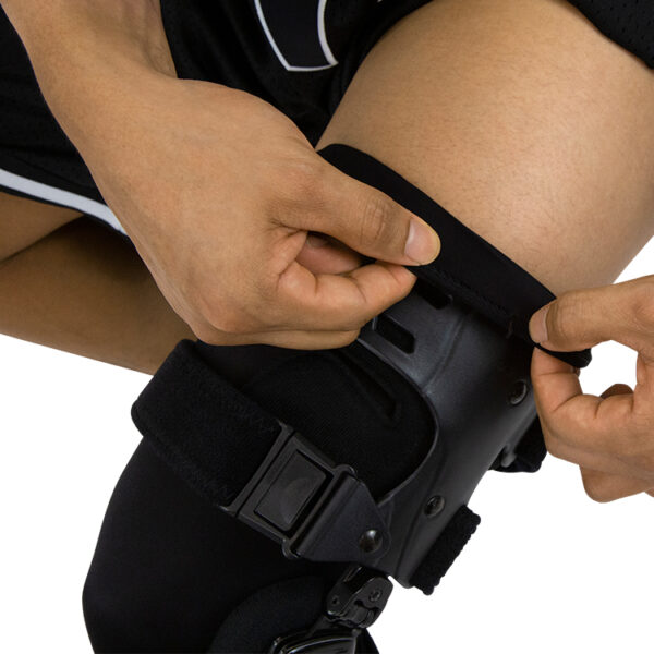 Knee Brace Undersleeve Coretech 2